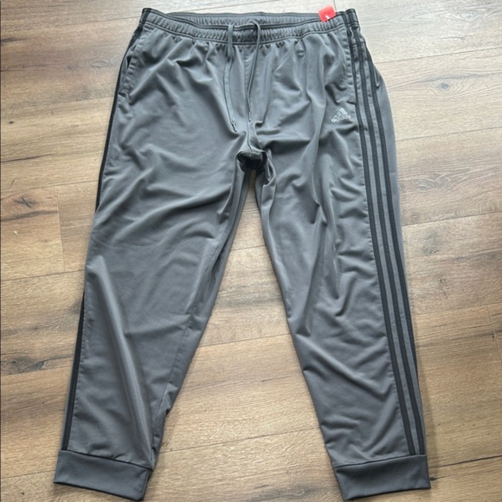 adidas Gray Tapered 3-Stripe Joggers ! 2XL